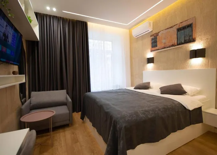 Kyiv Center Smart Apartments